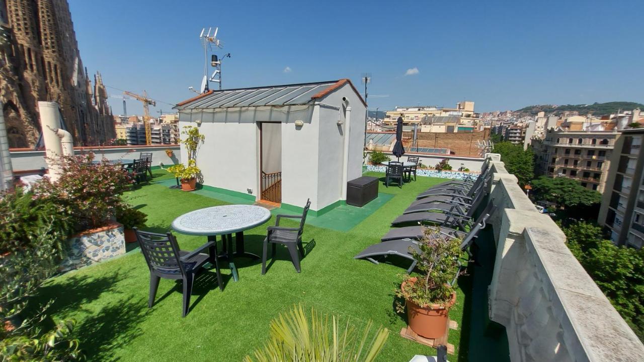 Absolute Sagrada Familia Apartment Barcelona Ngoại thất bức ảnh