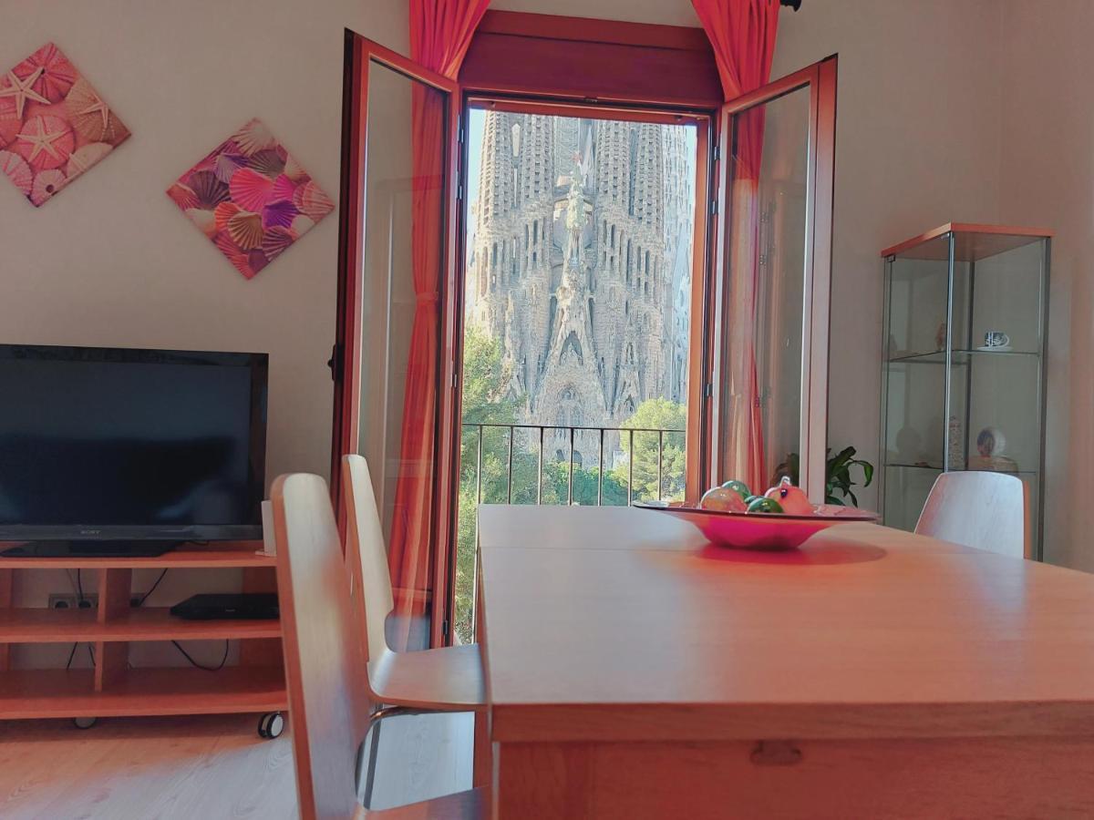 Absolute Sagrada Familia Apartment Barcelona Ngoại thất bức ảnh