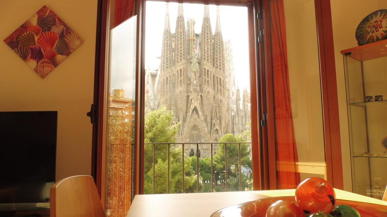 Absolute Sagrada Familia Apartment Barcelona Ngoại thất bức ảnh