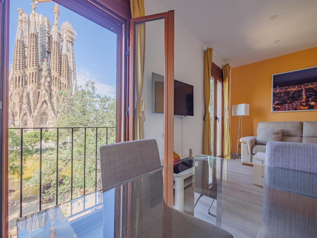 Absolute Sagrada Familia Apartment Barcelona Ngoại thất bức ảnh
