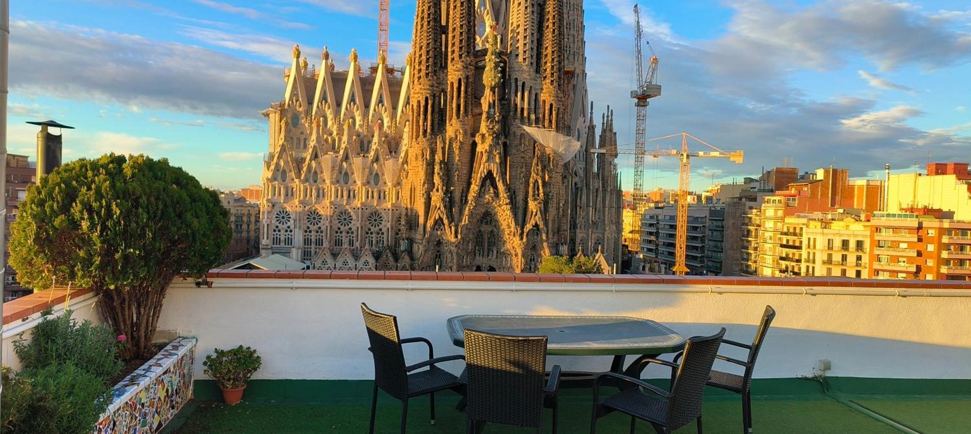 Absolute Sagrada Familia Apartment Barcelona Ngoại thất bức ảnh